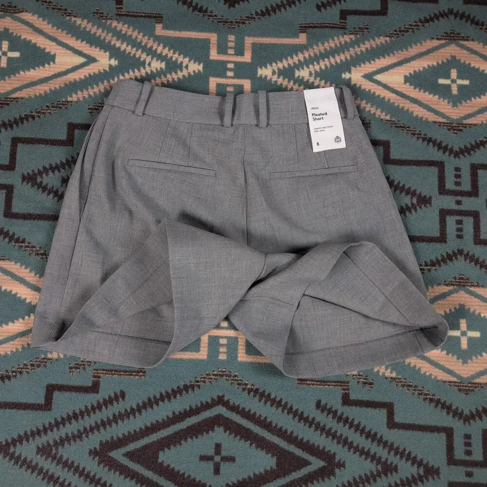 Aritzia babaton pleated